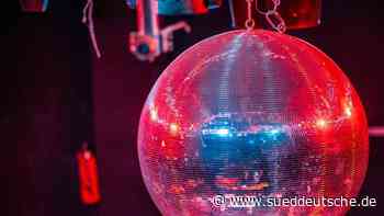Disco-Betreiber im Norden können Corona-Hilfen erhalten - Süddeutsche Zeitung - SZ.de