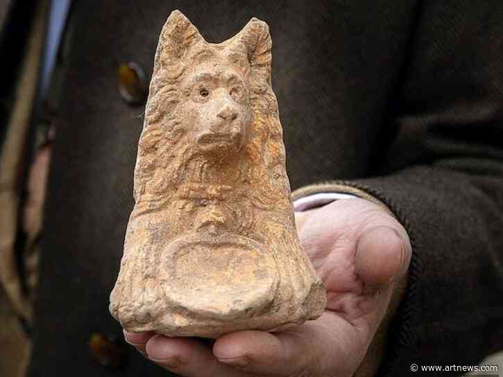 Ancient Dog Statue, Tombs Found in Rome Amid Repairs to City’s Water System