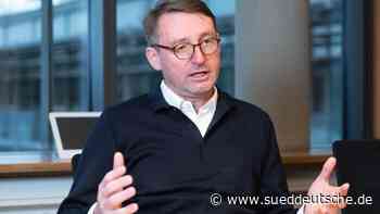 Wöller: Polizei braucht mehr Befugnisse - Süddeutsche Zeitung