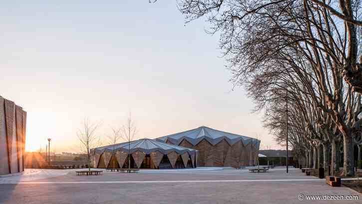K Architectures creates trio of permanent circus tents for theatre in Béziers