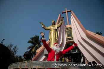 In Pictures: Christmas Day celebrations around the world - Barrhead News