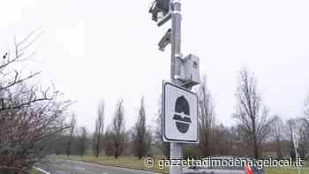 Modena, troppi incidenti sulle strade: la provincia si riempie di autovelox - La Gazzetta di Modena