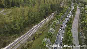 Omicron upends return to US schools and workplaces - Lethbridge News Now