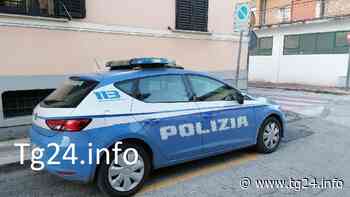 Sora – La Polizia interviene nei pressi del centro commerciale | TG24.info - TG24.info