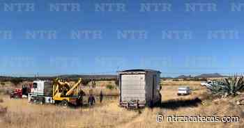 Se vuelca camión con cosméticos en Fresnillo - NTR Zacatecas .com