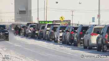 Long waits for COVID-19 testing and information frustrating, frightening, Sask. residents say