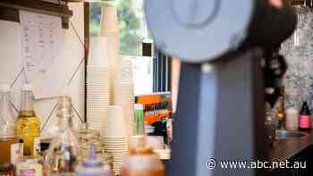 Opposition to jab mandate exacerbates staff shortages in WA's most popular holiday town