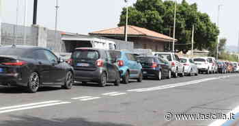 A Palermo e Messina nuovi drive in tamponi, a Catania niente nonostante le code chilometriche - La Sicilia