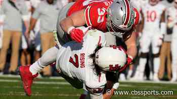 Medical professional believes major college football needs independent observers to evaluate head trauma - CBS Sports