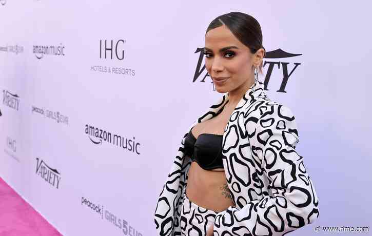 Anitta signs worldwide deal with Sony Music