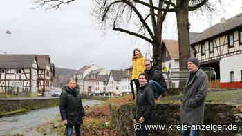 Historie und Gegenwart am neuen Dorfplatz in Eichelsdorf | Nidda - Kreis-Anzeiger