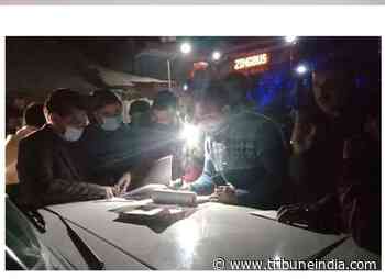 Himachal Transport Minister lays 'naka' near Dehara Gopipur, fines pvt luxury buses plying illegally - The Tribune India