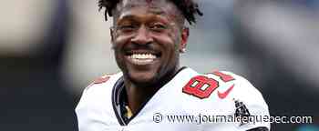 Antonio Brown: une sortie en règle contre les Buccaneers