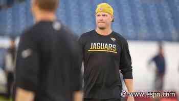Packers' Hackett to interview for Jaguars job