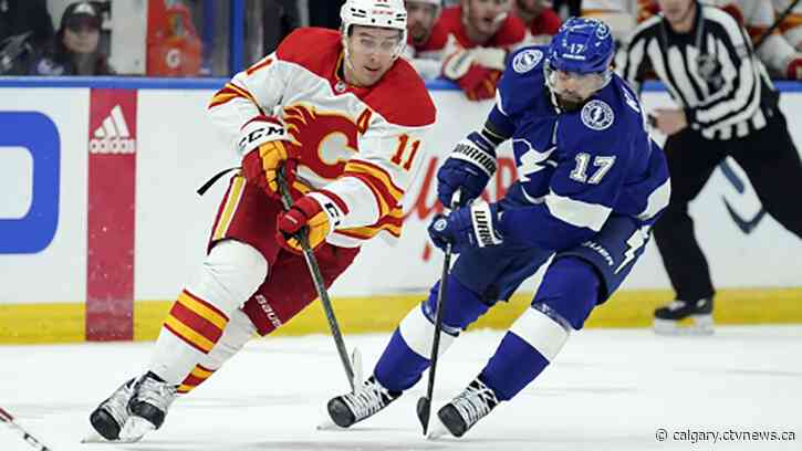 Kucherov has 2 assists in return, Lightning beat Flames 4-1