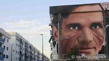 Bari, un murale dedicato a Pier Paolo Pasolini per il centenario della nascita: l'idea di Retake - La Repubblica