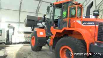 Rhode Island prepares for heavy snowfall on Friday - WLNE-TV (ABC6)