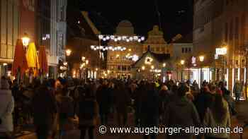 Corona-"Spaziergänge" durch Augsburg: Stadt verschärft Allgemeinverfügung