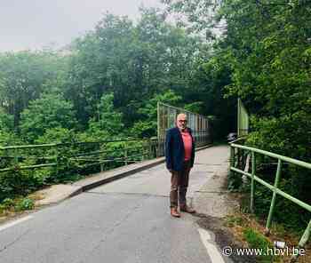 Start van eerste nutsleidingswerken in Stationsstraat in Beringen - Het Belang van Limburg
