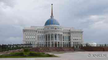 Doodgeschoten man belt aan bij president van Kazachstan om verhaal te halen - De Speld