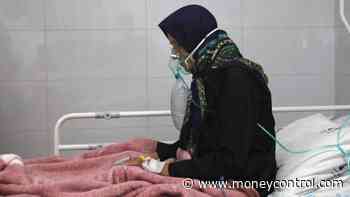 Coronavirus Omicron Highlights | Night Curfew in 10 districts of Gujarat from 10pm to 6am - Moneycontrol