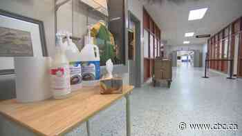 Regina Public Schools changes some close-contact notifications as COVID-19 cases spike