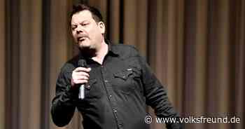Comedy: Ingo Appelt teilt als „Staats-Trainer“ im Forum Daun aus – und kann auch einstecken - Trierischer Volksfreund