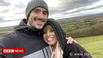 Warwickshire dad desperate to mark baby's birthday before cancer death