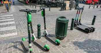 Wagen rijdt persoon op elektrische step aan, stepper overleden - Het Laatste Nieuws