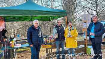 Lob für Adventsweg - Bürgermeister und Ortsvorsteher danken Familie Karl - Schwarzwälder Bote