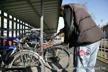 Politie pakt fietsdieven op in stationsbuurt