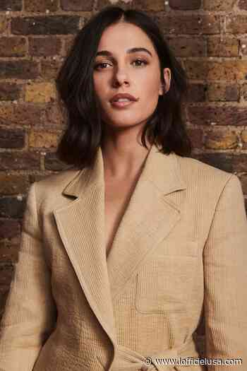 'Aladdin' Star Naomi Scott is the Face of Chloé's New Vegan Fragrance — Vegan Perfume - L'Officiel