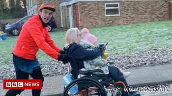 Gillingham soldier Captain Scott Fisher completes 27 marathons in 27 days - BBC News