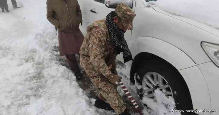 Mehr als 20 tote Touristen nach heftigem Schnee in Pakistan