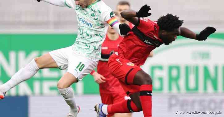 Pululu im Kader von Greuther Fürth: VfB mit Kalajdzic