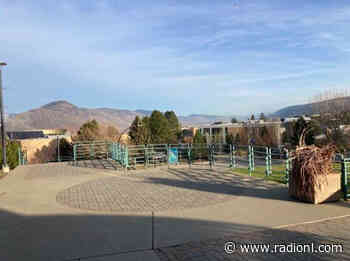 TRU offering $500 prize in solar panel table competition - radionl.com