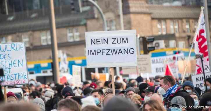 Tausende bei Demonstrationen gegen Corona-Politik