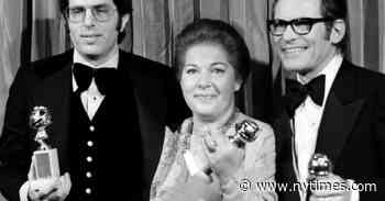 Marilyn Bergman, Half of an Oscar-Winning Songwriting Duo, Dies at 93