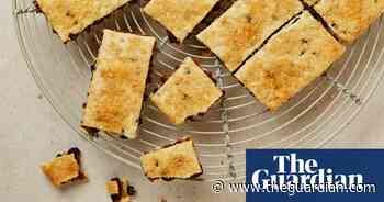 Meera Sodha’s vegan recipe for mixed fruit garibaldis - The Guardian