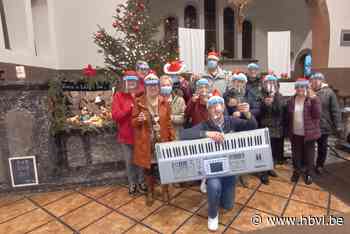 Kerkkoor heft het glas in Thiewinkel - Het Belang van Limburg