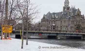 Central Bridge closure in Carleton Place granted temporary reprieve - Ottawa Valley News