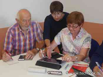 Digital-Botschafter helfen Senioren mit PC und Handy - TECHBOOK