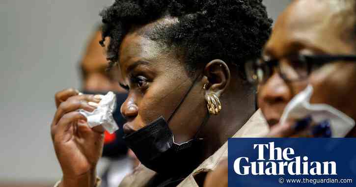 'Devastated': family members pay tribute to Ahmaud Arbery at sentencing of killers – video