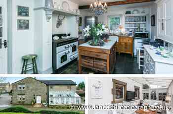 PROCTOR COTE FARM: Two cottages for the price of one in a charming countryside retreat in Briercliffe