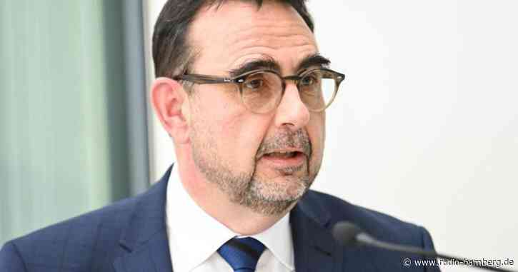 Holetschek fordert schnelle Entscheidung über Impfpflicht