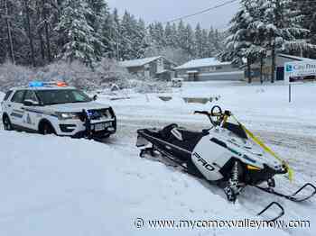'It's not legal': Island police stop snowmobiler on city street - My Comox Valley Now