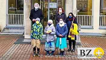 Sternsinger besuchen Peiner Kreisverwaltung