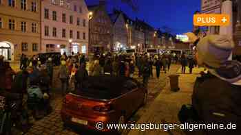 2500 "Corona-Spaziergänger" stellen Polizei vor Herausforderungen