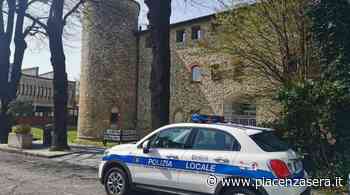 L'auto sottoposta a fermo circola liberamente, denunciato il proprietario - piacenzasera.it - piacenzasera.it