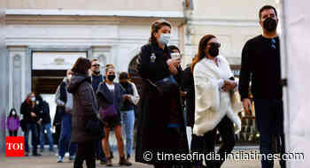 Italy reports 157 coronavirus deaths, 1,55,659 cases on Sunday - Times of India